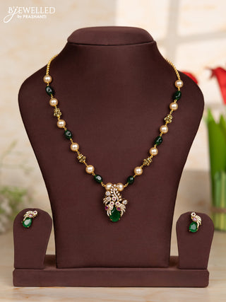Beaded dark green necklace with parrot design in victorian finish