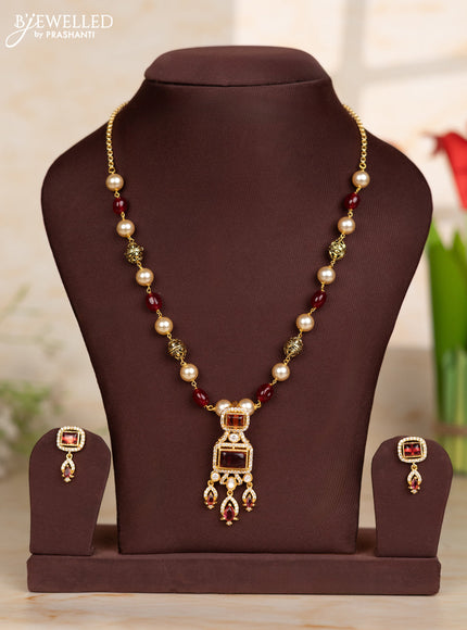 Beaded maroon necklace with rectangle design pendant in victorian finish