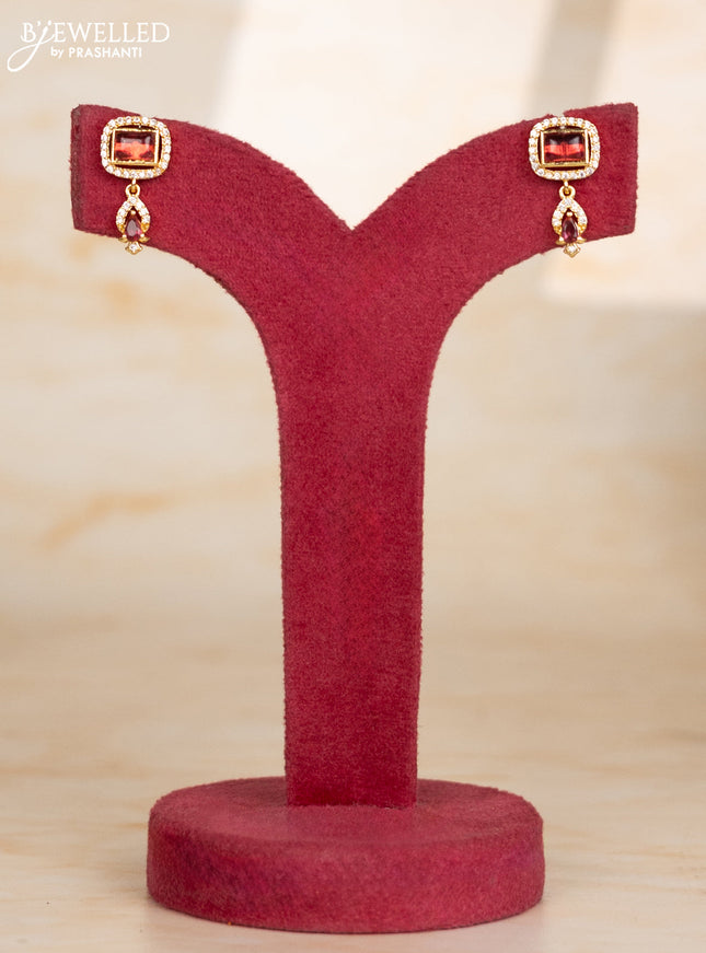 Beaded maroon necklace with rectangle design pendant in victorian finish