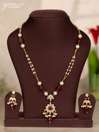 Beaded maroon necklace with floral pendant in victorian finish