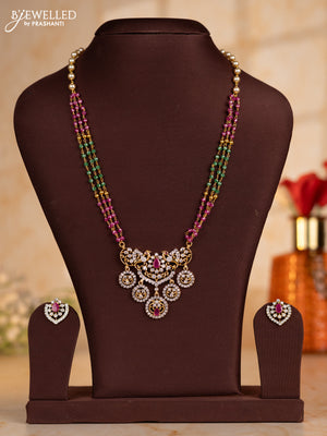 Pearl necklace with green & pink beads and double pendant in cz stones