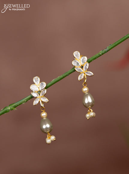 Antique multicolour changeble earrings with kundan stones and pearl hangings