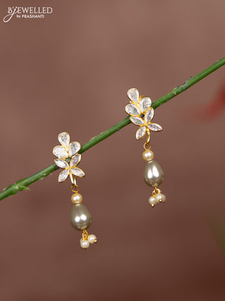 Antique multicolour changeble earrings with kundan stones and pearl hangings