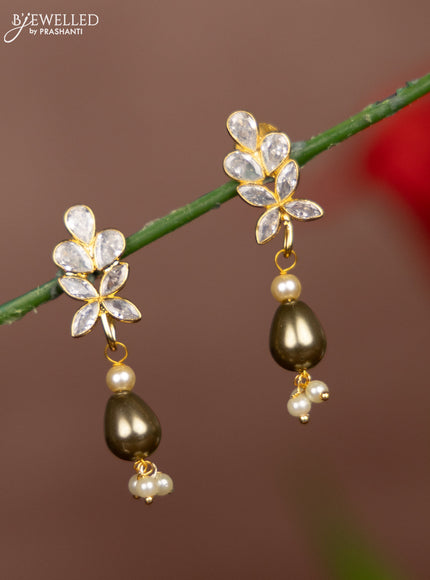 Antique multicolour changeble earrings with kundan stones and pearl hangings