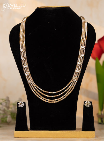 Beaded necklace sandal color beads in heart shape cz stones