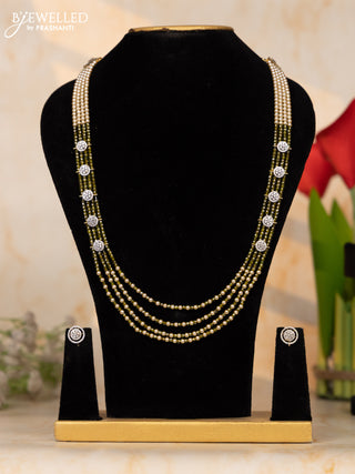 Beaded necklace mehandi green color beads with small circle cz stone pendants