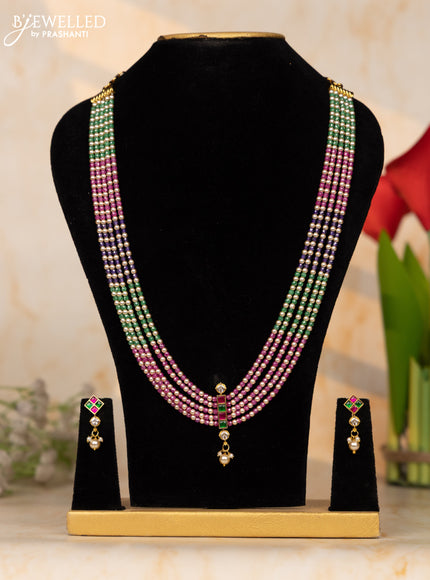 Beaded necklace with multicolor beads and jadau pendant at the center