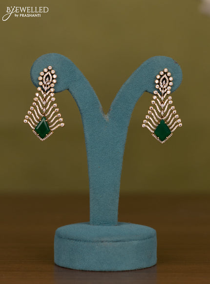 Necklace with emerald and cz stones in victorian finish