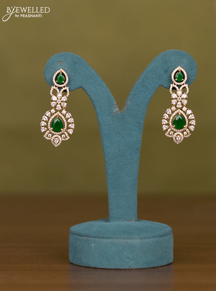 Necklace with emerald and cz stones in victorian finish