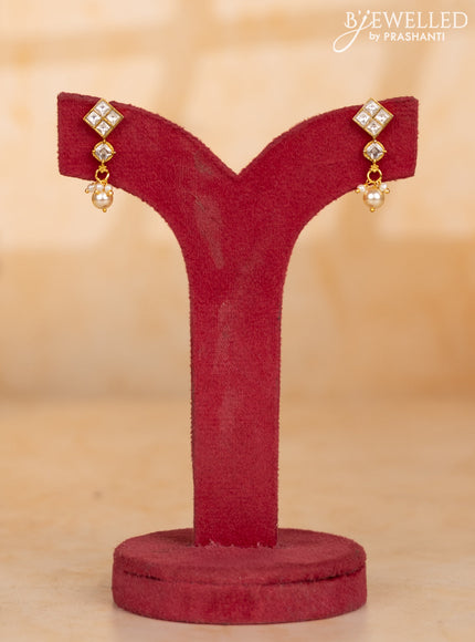 Pearl multilayer necklace with kundan stones and pearl hangings
