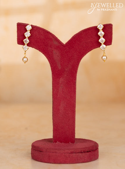 Pearl multilayer necklace with kundan stones and pearl hanging