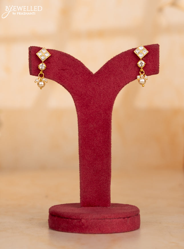 Pearl multilayer necklace with kundan stones and pearl hangings