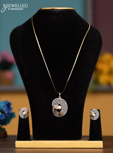 Antique chain with pearl and cz stones pendant