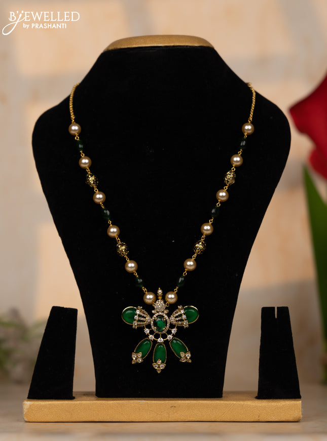 Beaded green necklace with cz stones in victorian finish