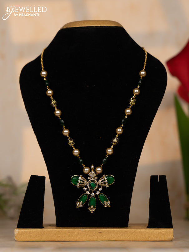 Beaded green necklace with cz stones in victorian finish
