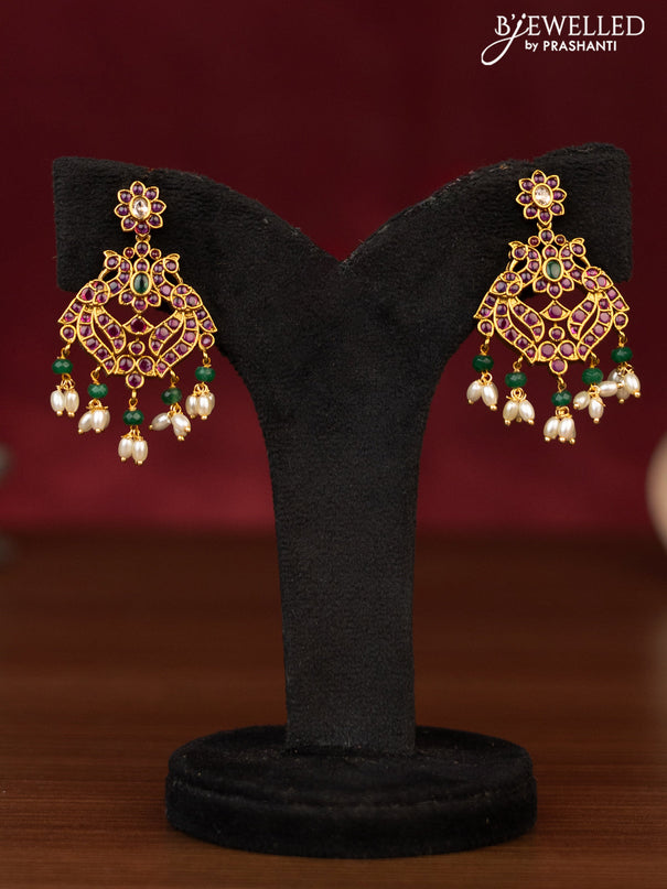 Antique guttapusalu necklace folral design with kemp & cz stones and pearl & beads hanging