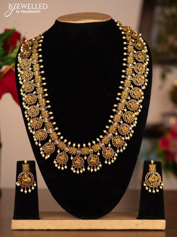 Antique Haram with bottumala and annapakshi design with kemp and pearl hangings