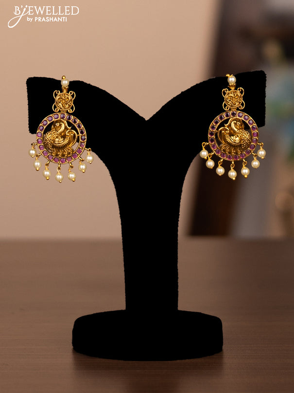 Antique Haram with bottumala and annapakshi design with kemp and pearl hangings