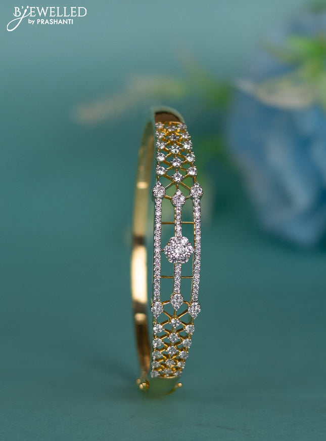 Zircon bracelet with cz stones