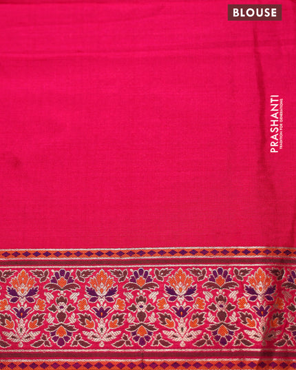 Off white & Pink Georgette saree with Chikankari Work & banaras border