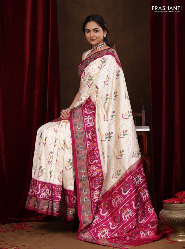 Off white-Magenta PInk Pochampally Silk Saree With Broder Embroidery