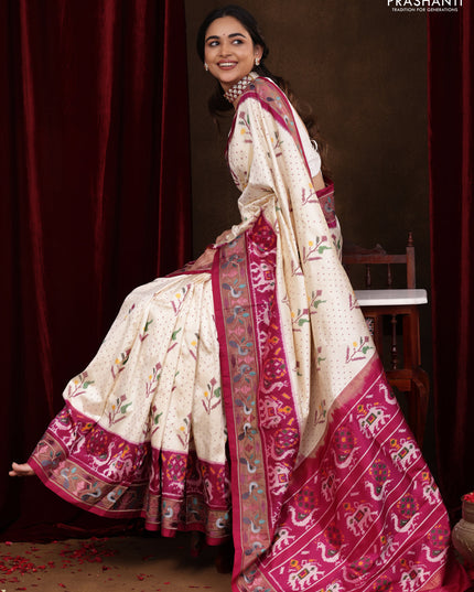 Off white-Magenta PInk Pochampally Silk Saree With Broder Embroidery