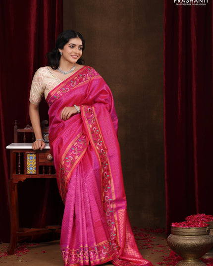 Pink Pure Kanchipuram silk Saree With Allover Zari Weaves & Border Embroidery