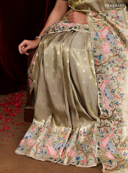 Elaichi Green Pure Kanchipuram Silk Saree With Silver Zari Buttas & Border Embroidery
