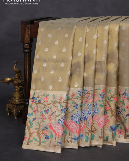 Elaichi Green Pure Kanchipuram Silk Saree With Silver Zari Buttas & Border Embroidery