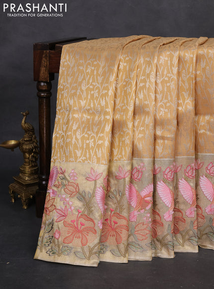 Gold Pure Kanchipuram Tissue Silk Saree With Brocade Zari Weaves & Border Embroidery