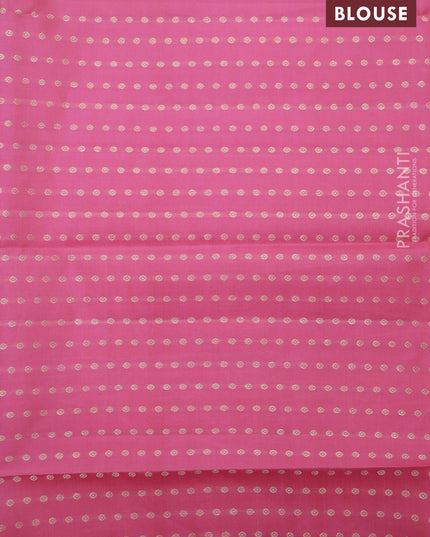 Lavender-Peach Pink Pure kanchipuram silk saree With Allover zari checked pattern