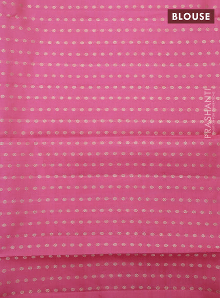 Lavender-Peach Pink Pure kanchipuram silk saree With Allover zari checked pattern