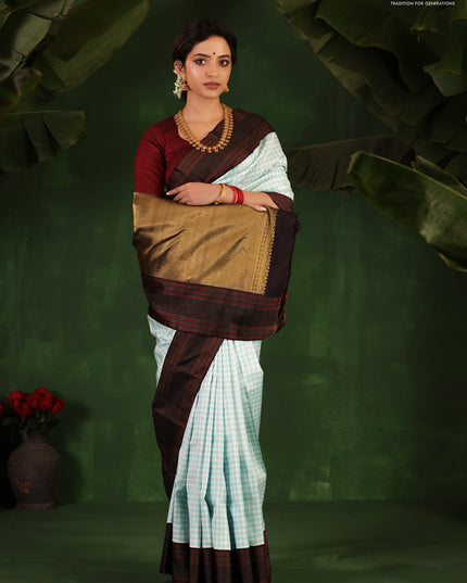 Light Blue-Deep jamun Pure Kanchipuram silk saree With Allover zari checked pattern