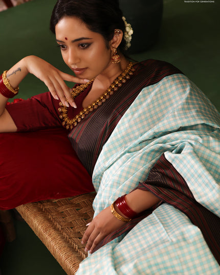 Light Blue-Deep jamun Pure Kanchipuram silk saree With Allover zari checked pattern