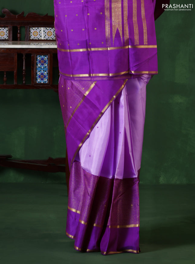 Lavender-Purple Pure Kanchipuram Silk Saree With Thread woven buttas & Long Zari Border