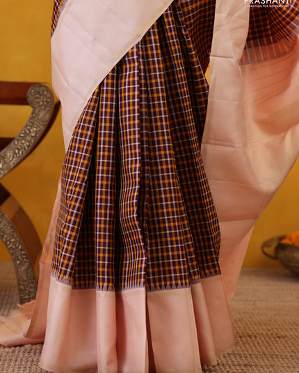 Wine Shade-Mustard yellow Pure Kanchipuram Silk Saree With Checked pattern & ganga Jamuna Border
