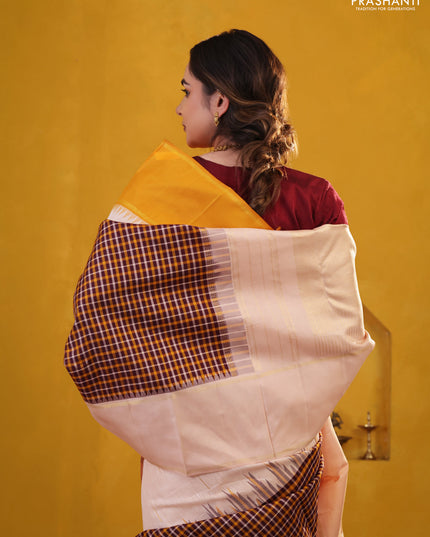 Wine Shade-Mustard yellow Pure Kanchipuram Silk Saree With Checked pattern & ganga Jamuna Border