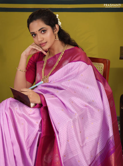 Light pink-Pink Pure kanchipuram silk saree with zari woven buttas & long zari woven border