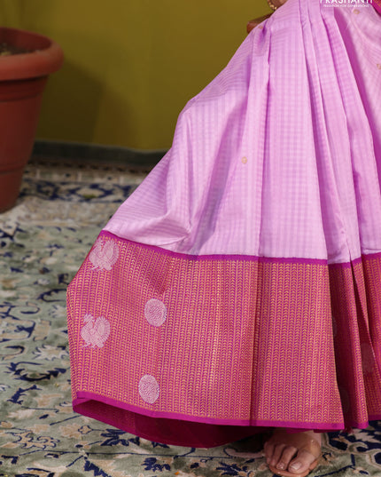 Light pink-Pink Pure kanchipuram silk saree with zari woven buttas & long zari woven border