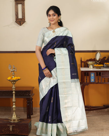 Navy blue-Pastel blue Pure kanchipuram silk saree With zari woven buttas & rich zari border