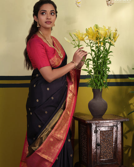 Navy blue-Pink Pure kanchipuram silk saree with zari woven buttas & long zari woven border
