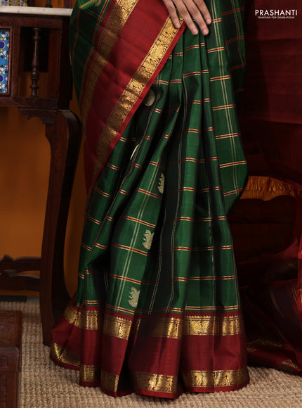 Green-Maroon Pure kanchipuram Silk Saree With Allover zari checks & buttas and rettapet zari woven border