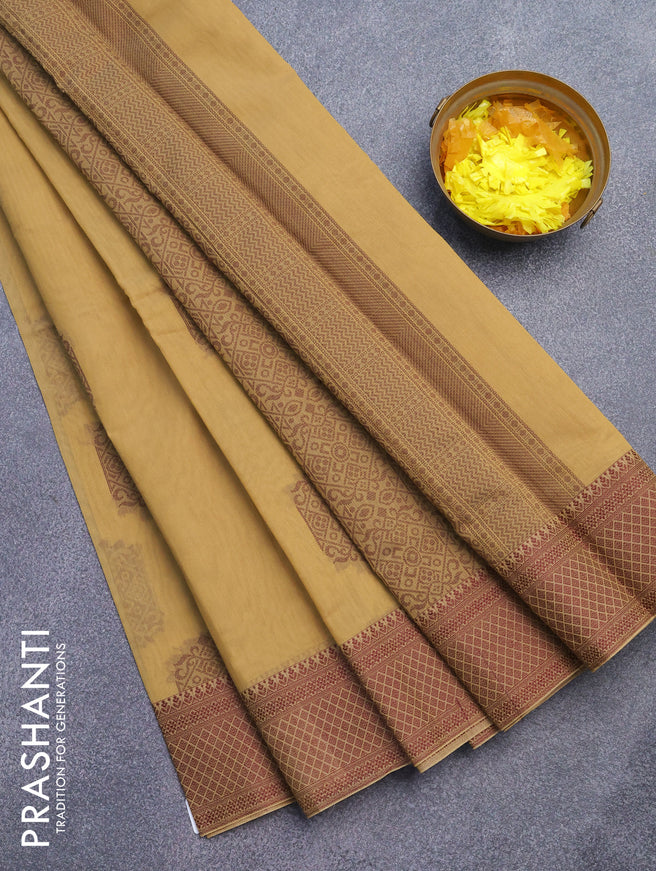 South kota saree sandal with thread woven buttas and thread woven border