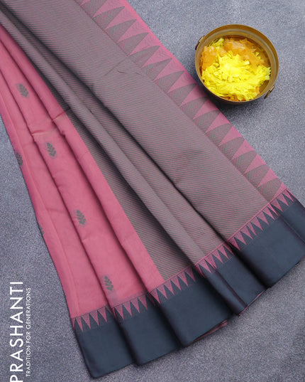 South kota saree pastel pink and dark green with thread woven buttas and thread woven border