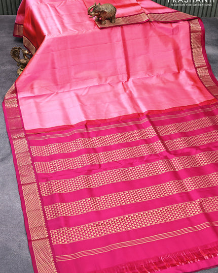 10 yards silk saree dual shade of pink and pink with plain body and zari woven border without blouse