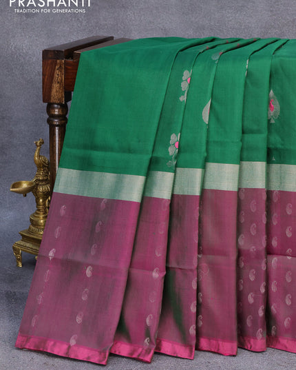 Pure uppada silk saree green and dark magenta pink with silver zari woven floral buttas and silver zari woven paisley butta border