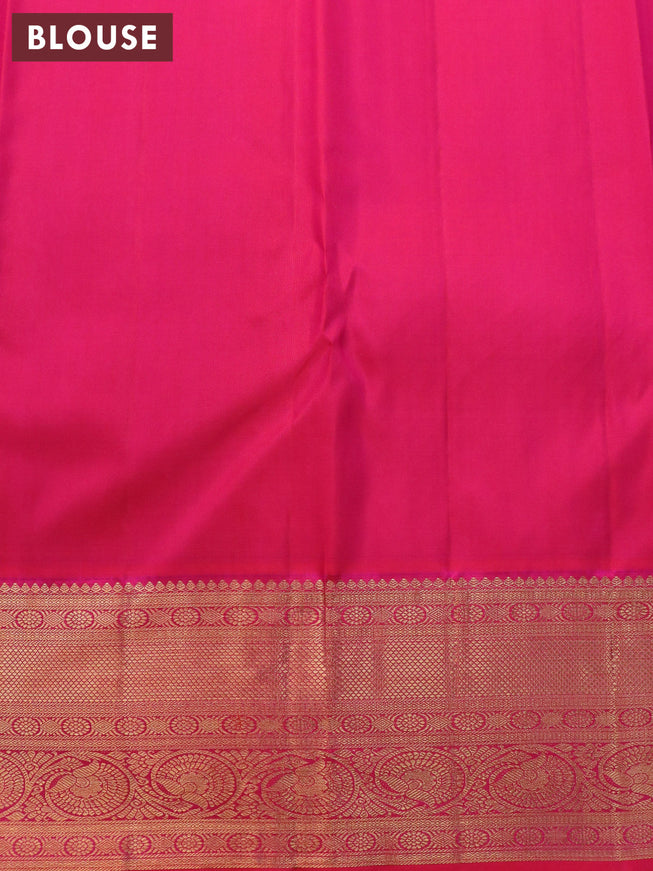 Pure kanjivaram silk saree dual shade of pink with allover zari woven broacde weaves and zari woven border