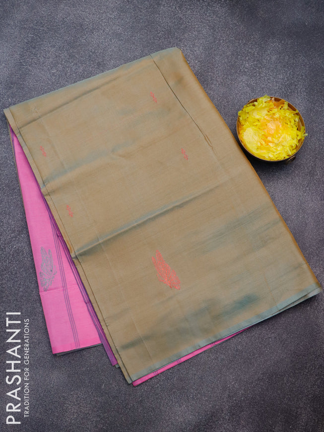Banana pith saree dual shade of greyish sandal and pink with thread woven buttas in borderless style