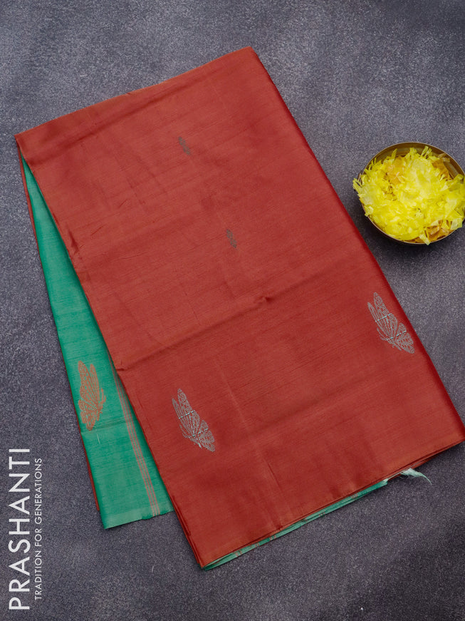 Banana pith saree red and green with thread woven buttas in borderless style