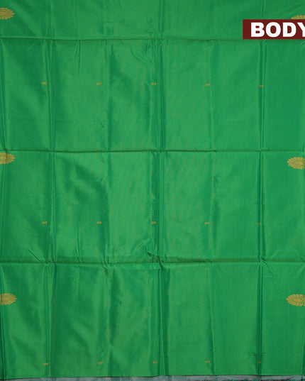 Banana pith saree green and green shade with thread woven buttas in borderless style
